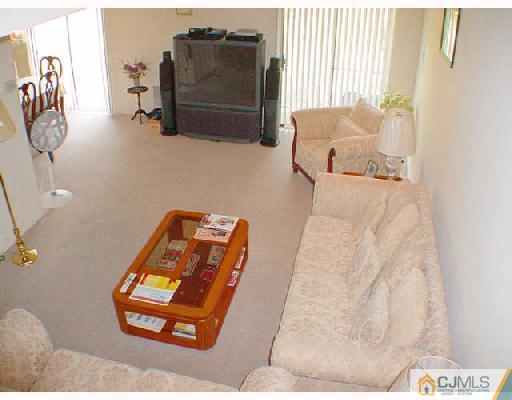 6201 Hana Road Edison, NJ 08817 - Photo 2 of 8 a living room with furniture