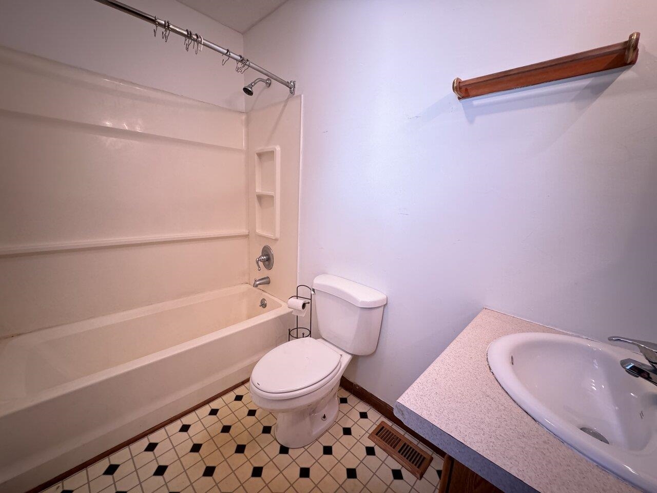 177 Fox Road Brandon, VT 05733 - Photo 12 of 38 Gallery Image 12