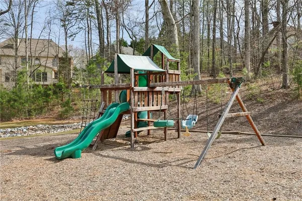 $779,900 | 3979 Two Bridge Drive, Buford, GA 30518