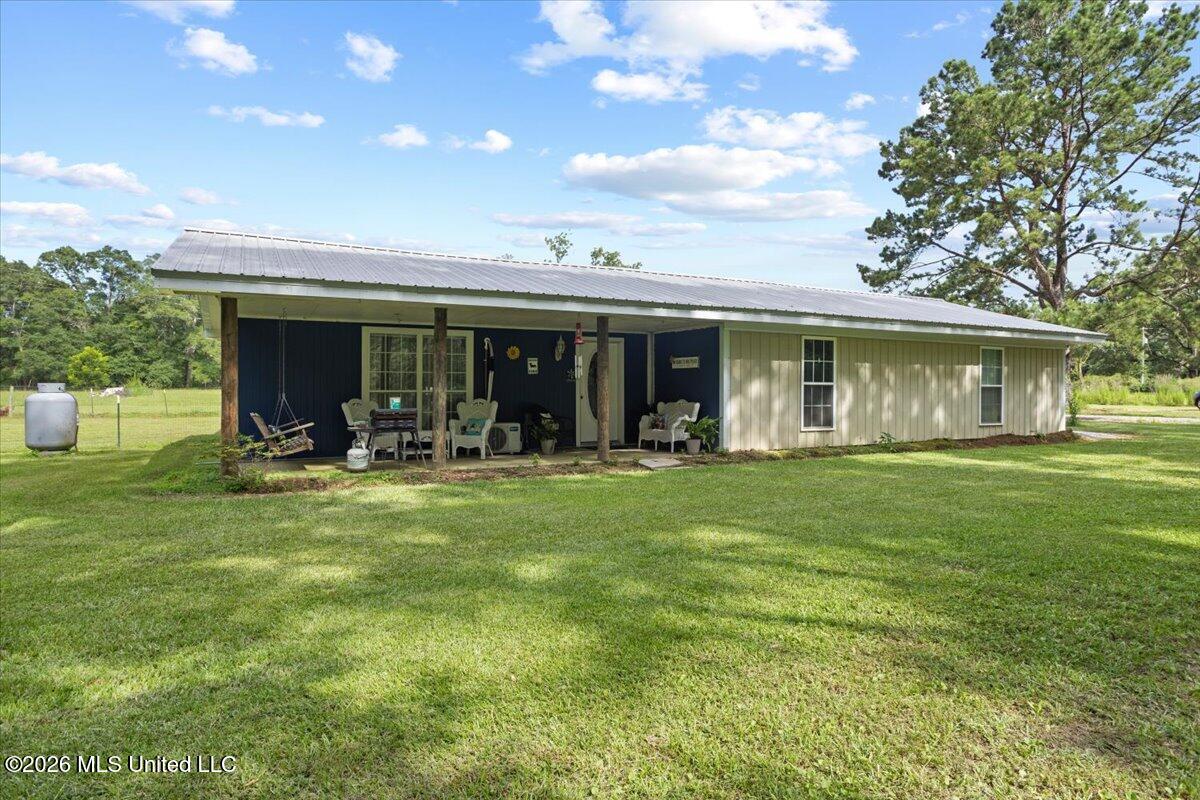 66 Bell Road Wiggins, MS 39577 - Photo 3 of 27 03-HJ0A0523