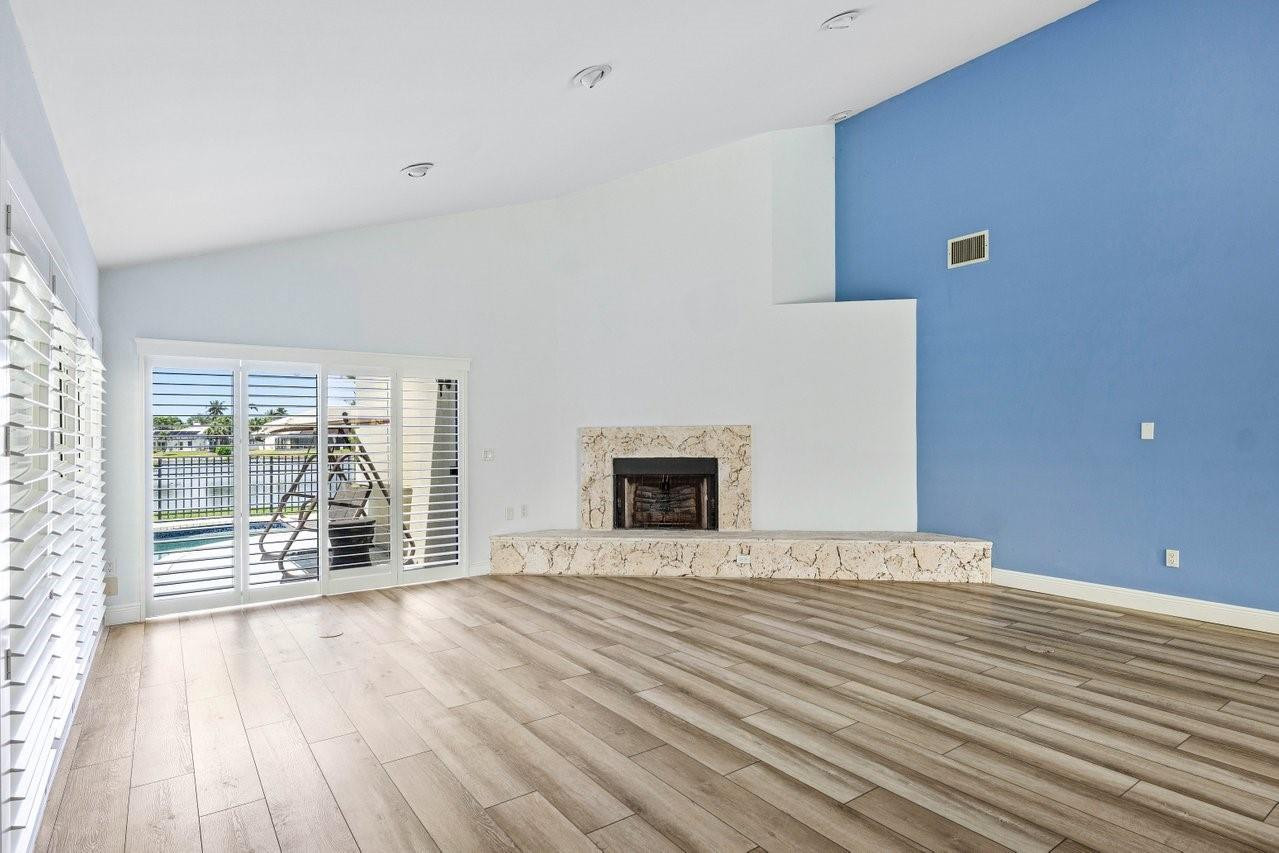 7025 Northwest 2nd Terrace Boca Raton, FL 33487 - Photo 16 of 59 Photo 16