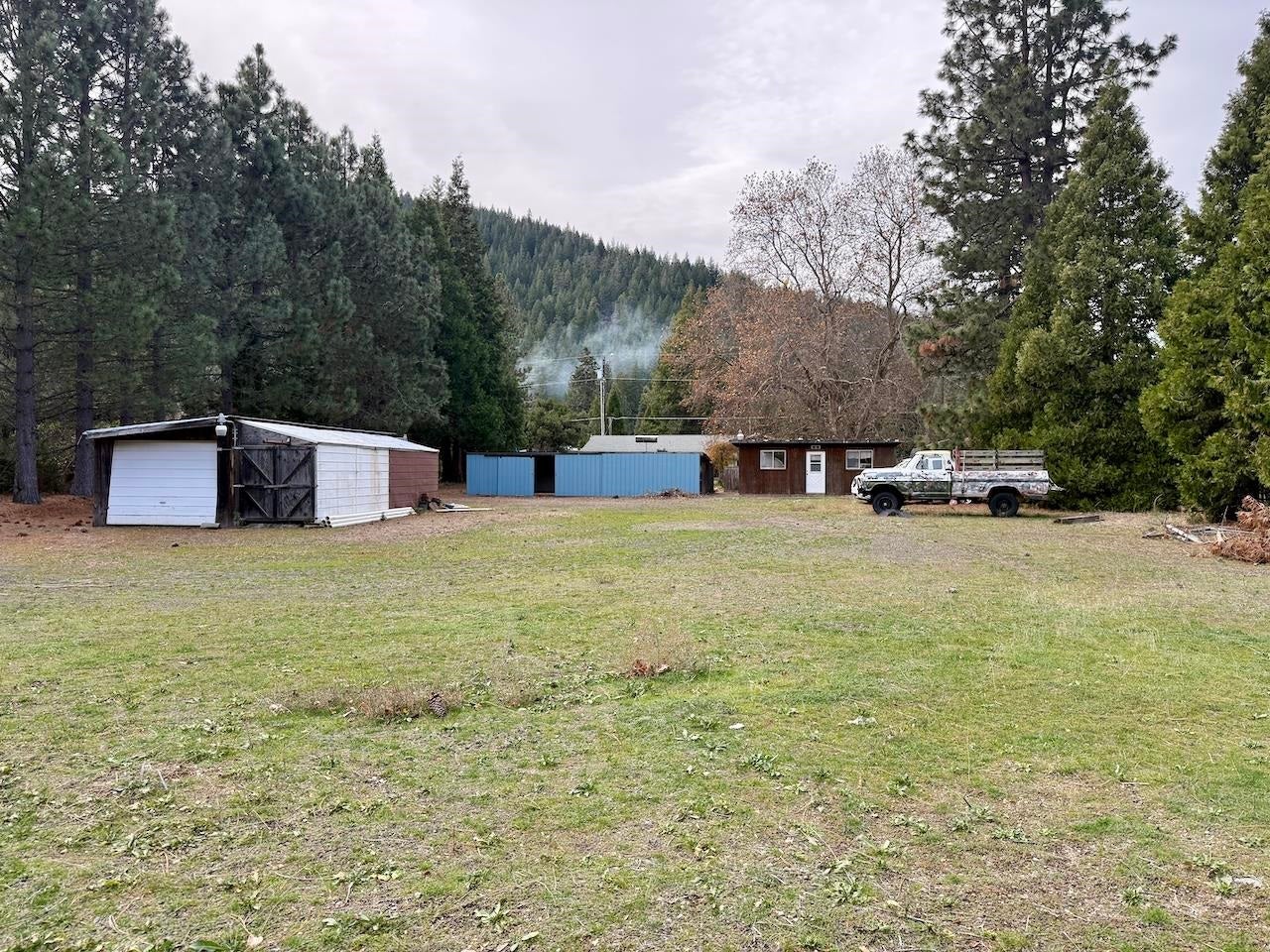 1400 Davis Place Road Mount Shasta, CA 96067 - Photo 31 of 38 Gallery Image 31