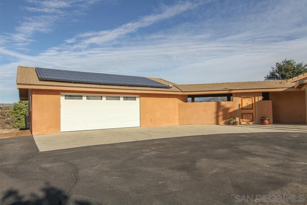 671 Ranger Road Fallbrook, CA 92028 - Photo 5 of 25