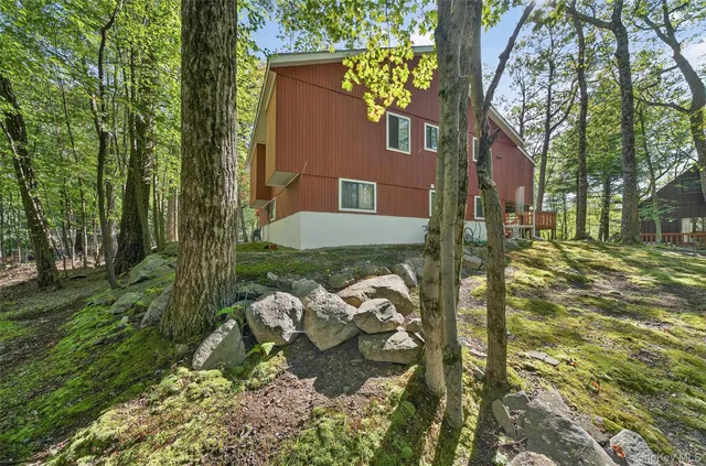 a picture of a bathroom with a sink