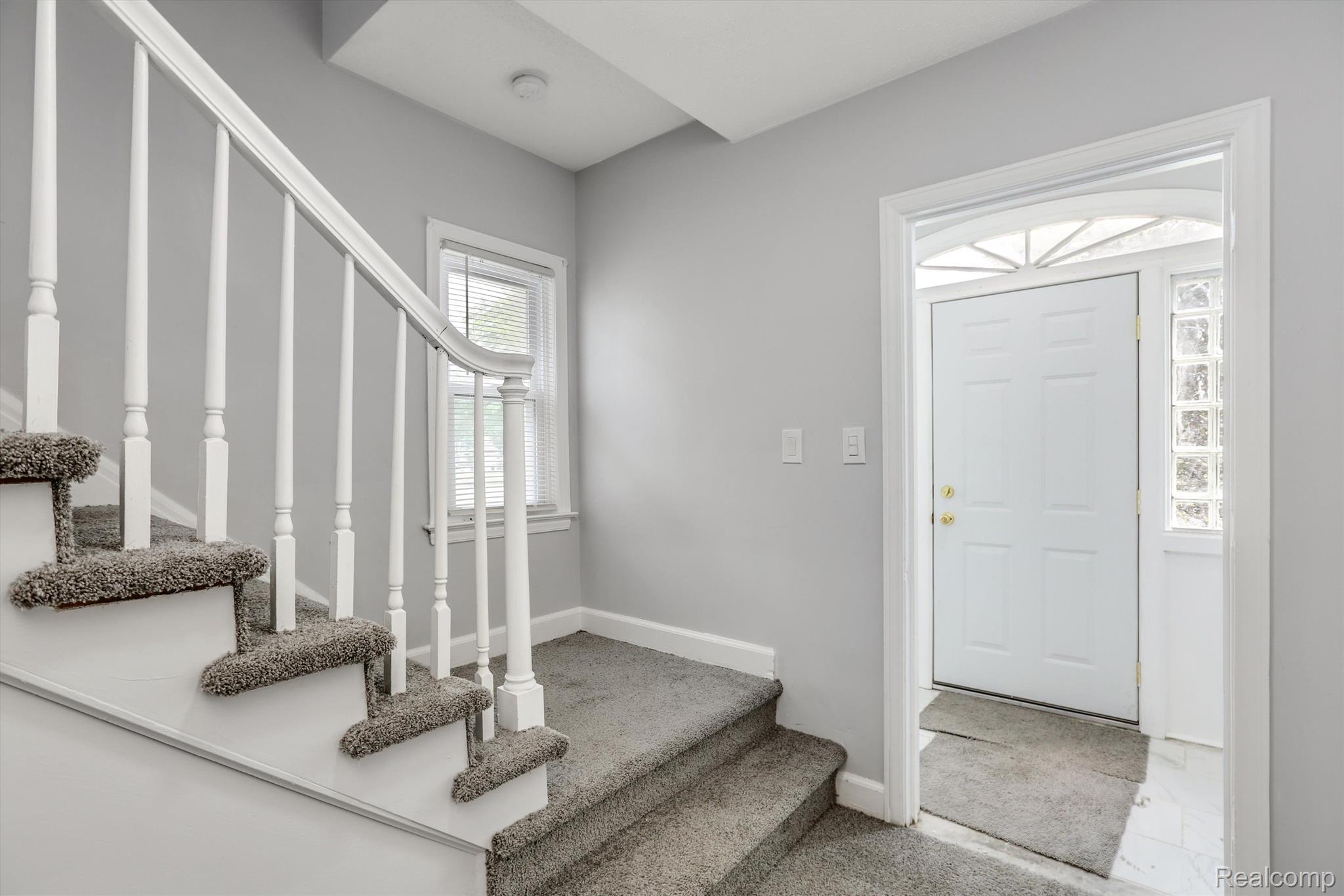 15073 Stahelin Road Detroit, MI 48223 - Photo 6 of 30 Gallery Image 6