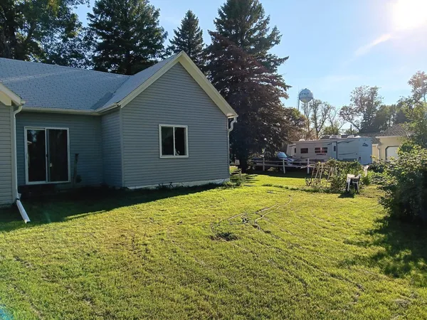 $225,000 | 603 Pearl Street North, Buffalo, ND 58011