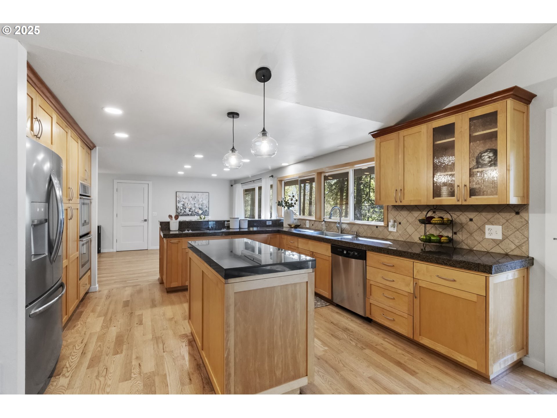 22276 Vaughn Road Veneta, OR 97487 - Photo 11 of 39