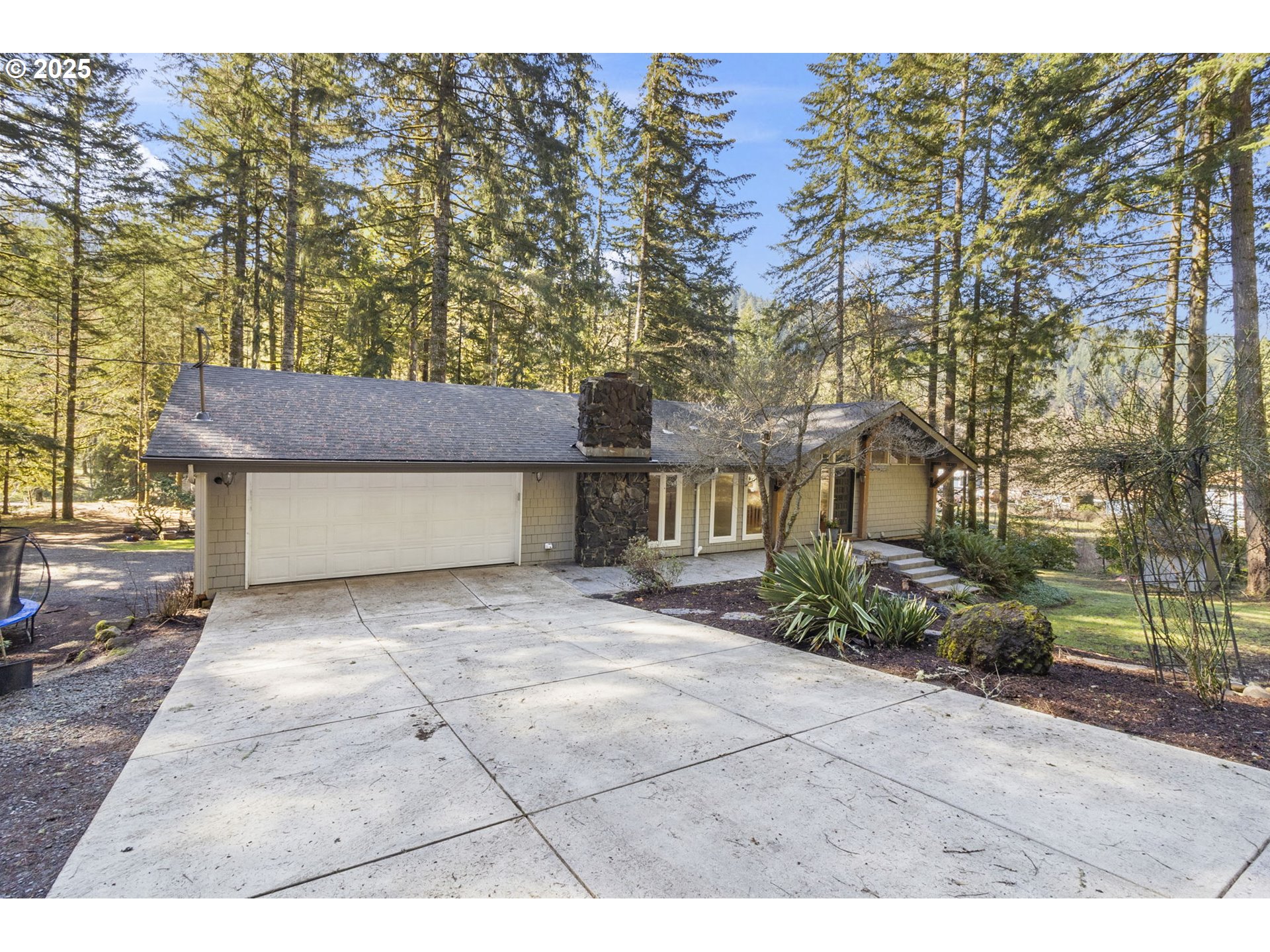 22276 Vaughn Road Veneta, OR 97487 - Photo 26 of 39