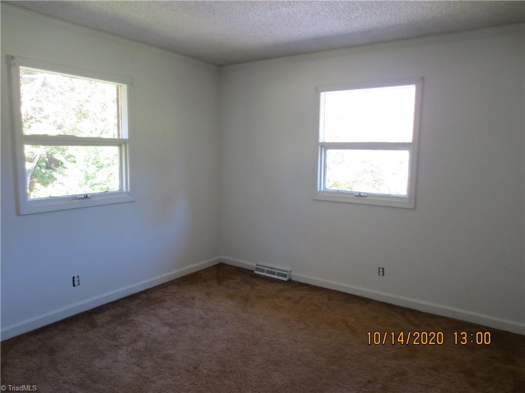 7285 Reynolda Road Pfafftown, NC 27040 - Photo 7 of 10 Gallery Image 7