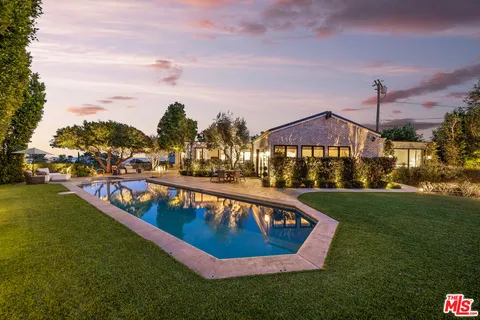 $4,399,500 | 2410 Crest View Drive, Los Angeles, CA 90046