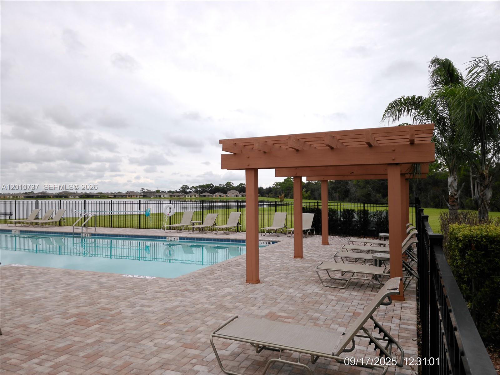 2073 Farmhouse Road Palm Bay, FL 32909 - Photo 35 of 39
