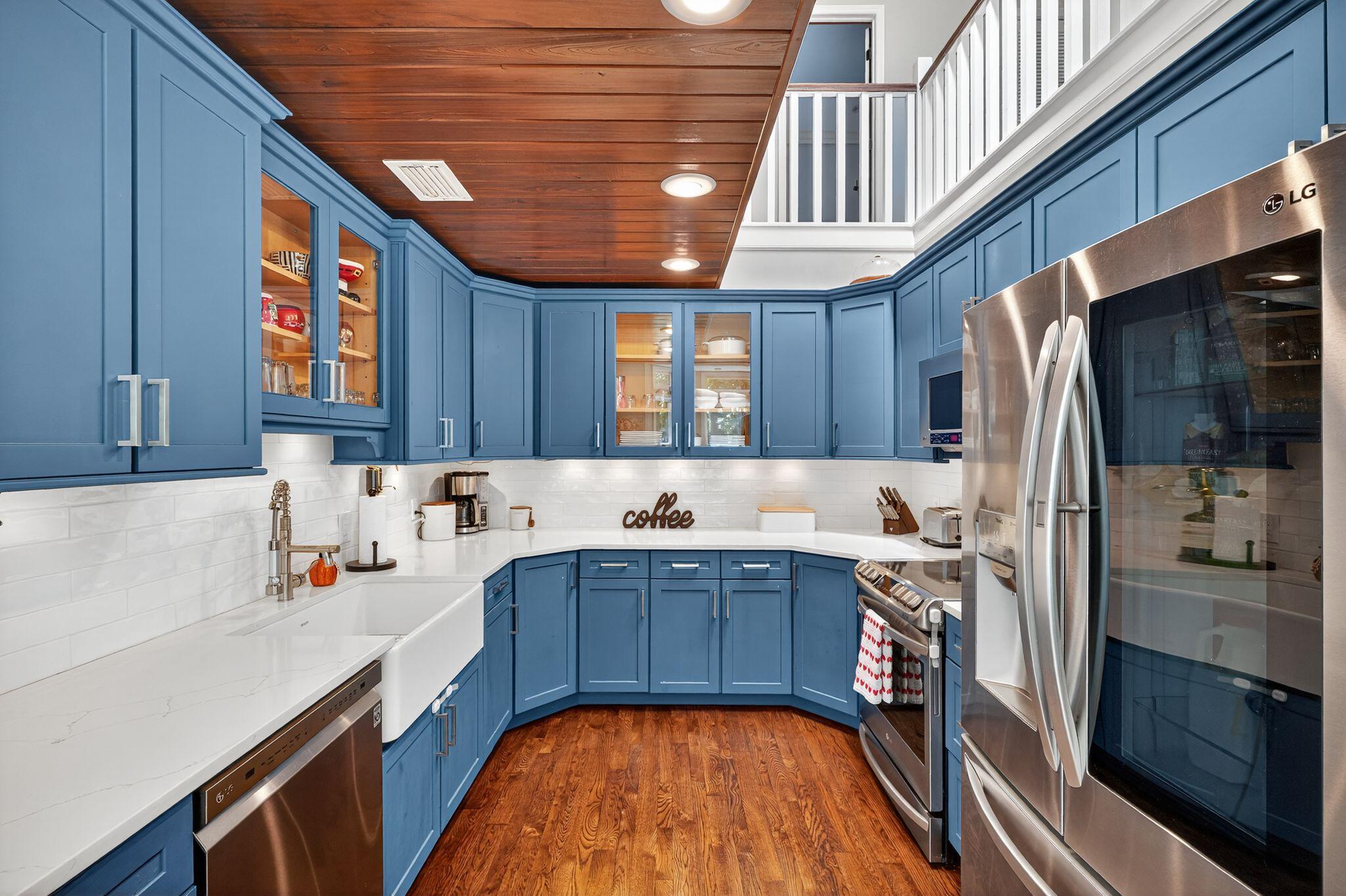 556 Meadow Wood Way Stuart, FL 34997 - Photo 12 of 57 14_556_Meadow_Wood_Way_Stuart_FL_34997_U