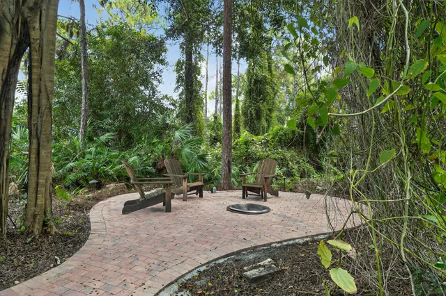 $715,000 | 556 Meadow Wood Way, Stuart, FL 34997