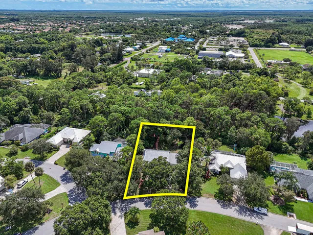 $715,000 | 556 Meadow Wood Way, Stuart, FL 34997