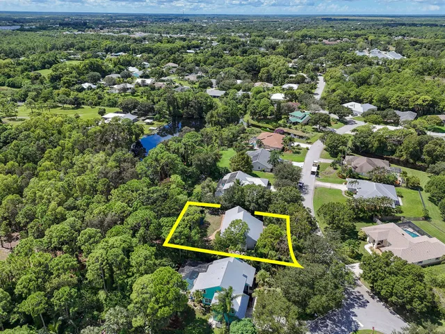 $715,000 | 556 Meadow Wood Way, Stuart, FL 34997