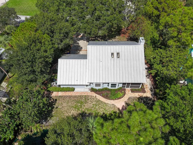 $715,000 | 556 Meadow Wood Way, Stuart, FL 34997