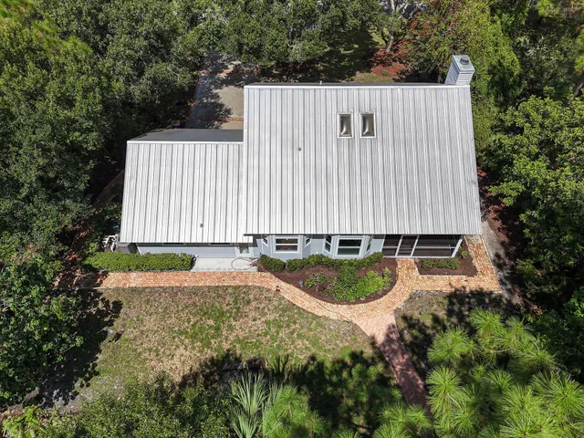 $715,000 | 556 Meadow Wood Way, Stuart, FL 34997