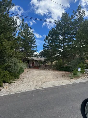 $1,795 | 2100 Zermatt Drive, Pine Mountain Club, CA 93222