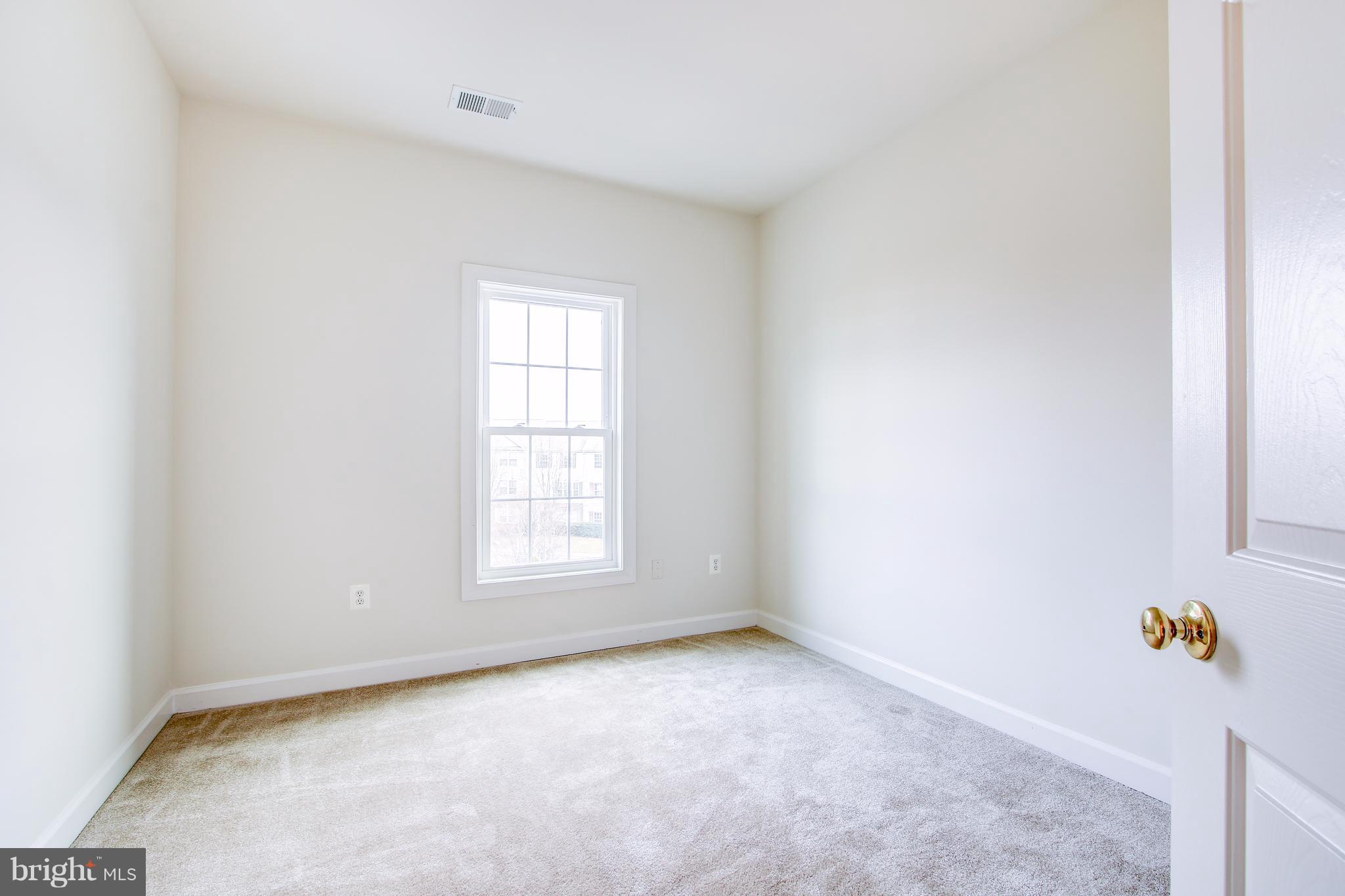 20 Rockingham Court Germantown, MD 20874 - Photo 17 of 30 2nd Bedroom