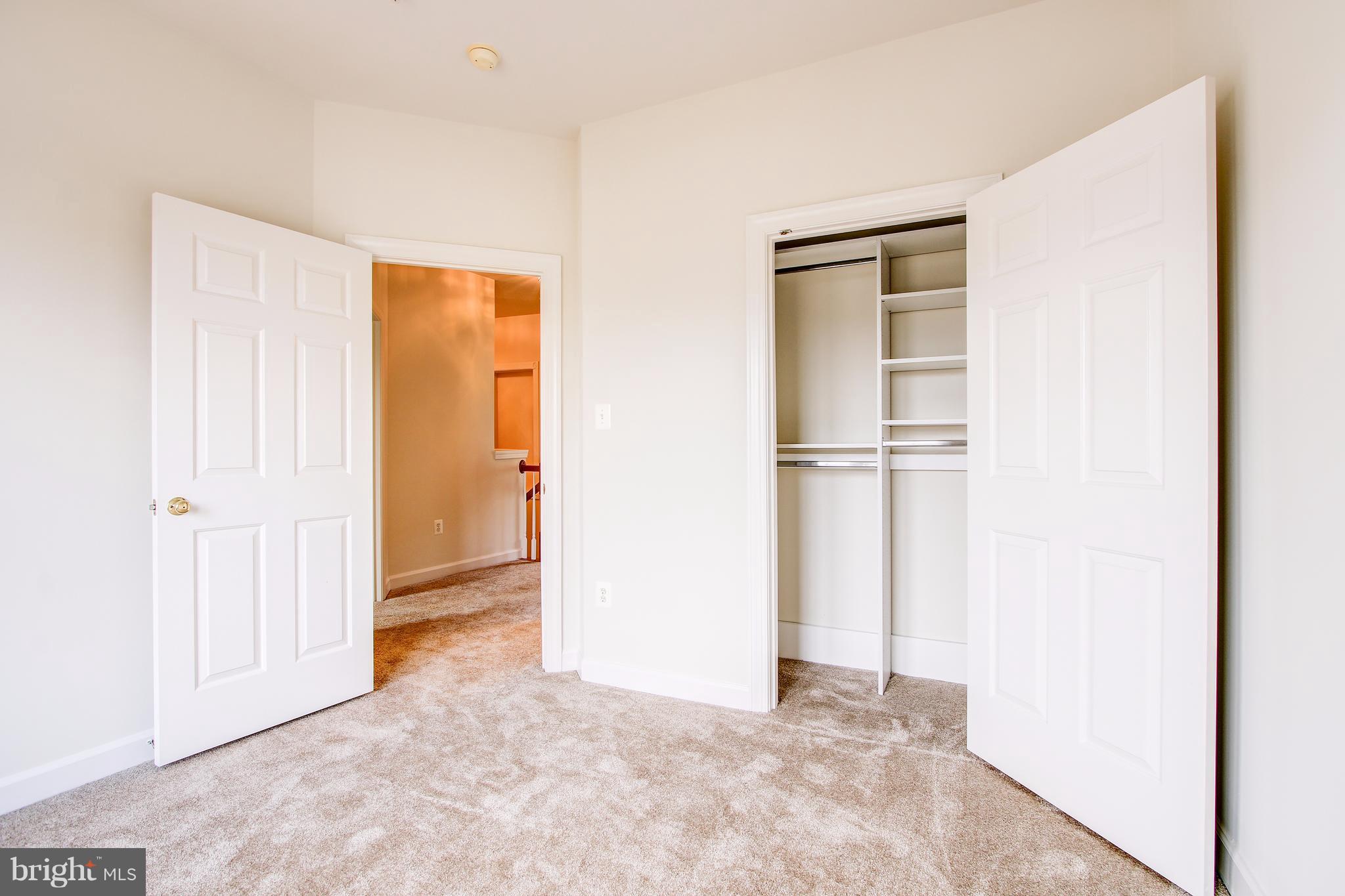 20 Rockingham Court Germantown, MD 20874 - Photo 20 of 30 3rd bedroom custom closet