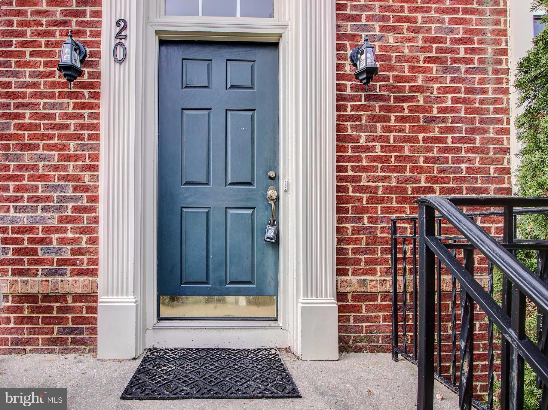 20 Rockingham Court Germantown, MD 20874 - Photo 2 of 30 Front entrance