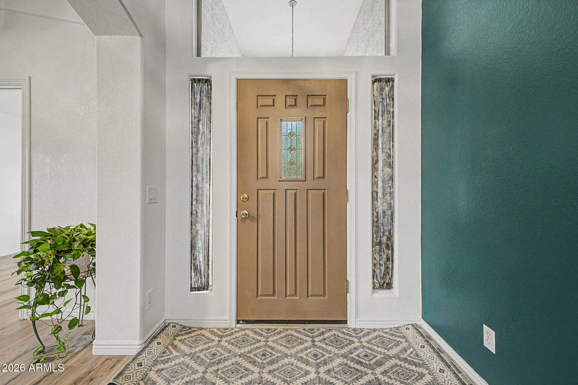 9581 West Ruth Avenue Peoria, AZ 85345 - Photo 5 of 41 Front Foyer