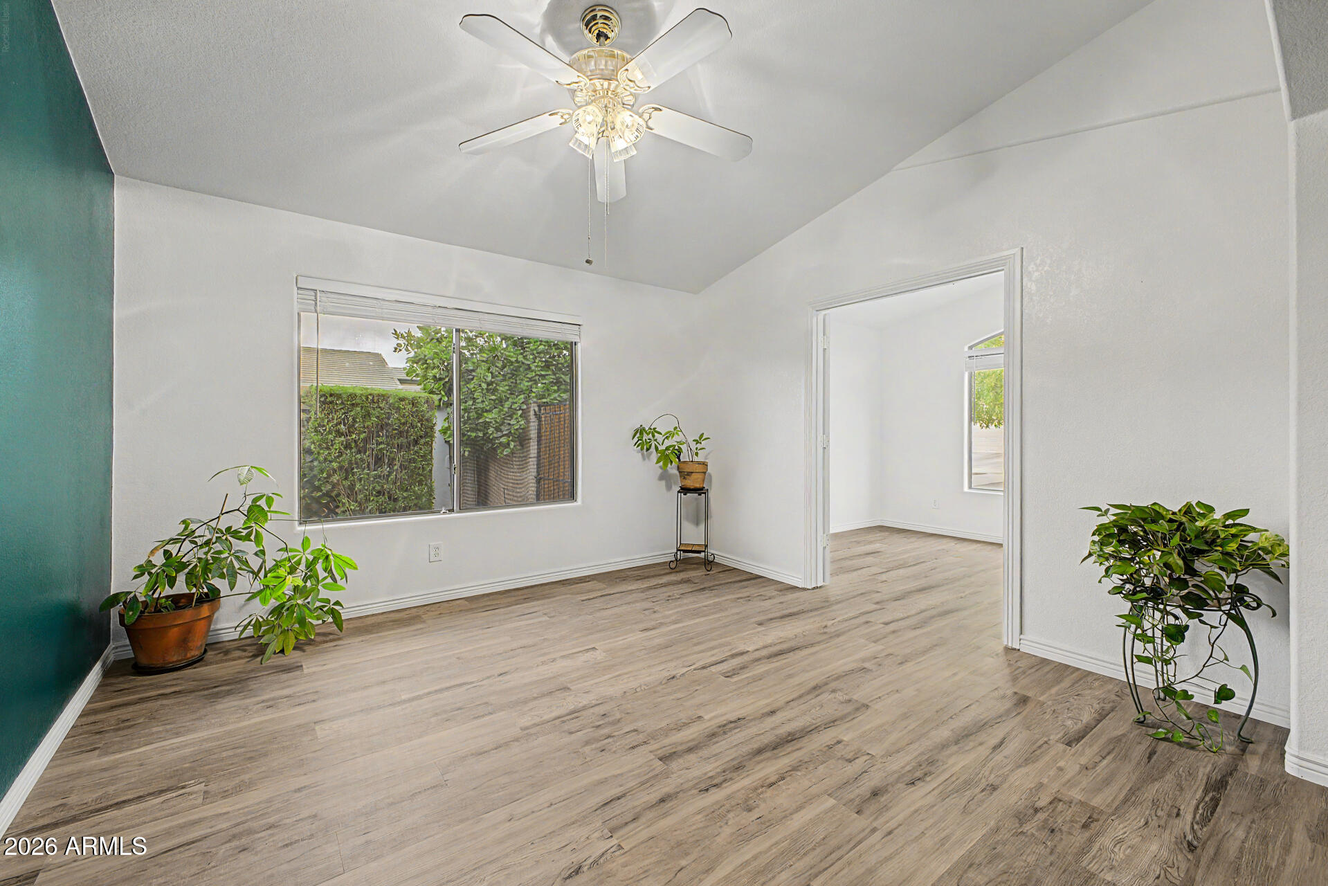 9581 West Ruth Avenue Peoria, AZ 85345 - Photo 6 of 41 Sitting Area / Add'l room