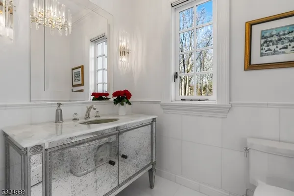 $9,250,000 | Undisclosed Address, Gladstone, NJ 07931