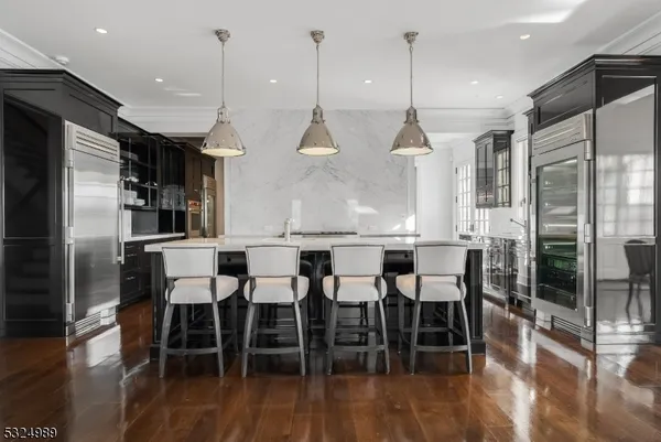$9,250,000 | Undisclosed Address, Gladstone, NJ 07931