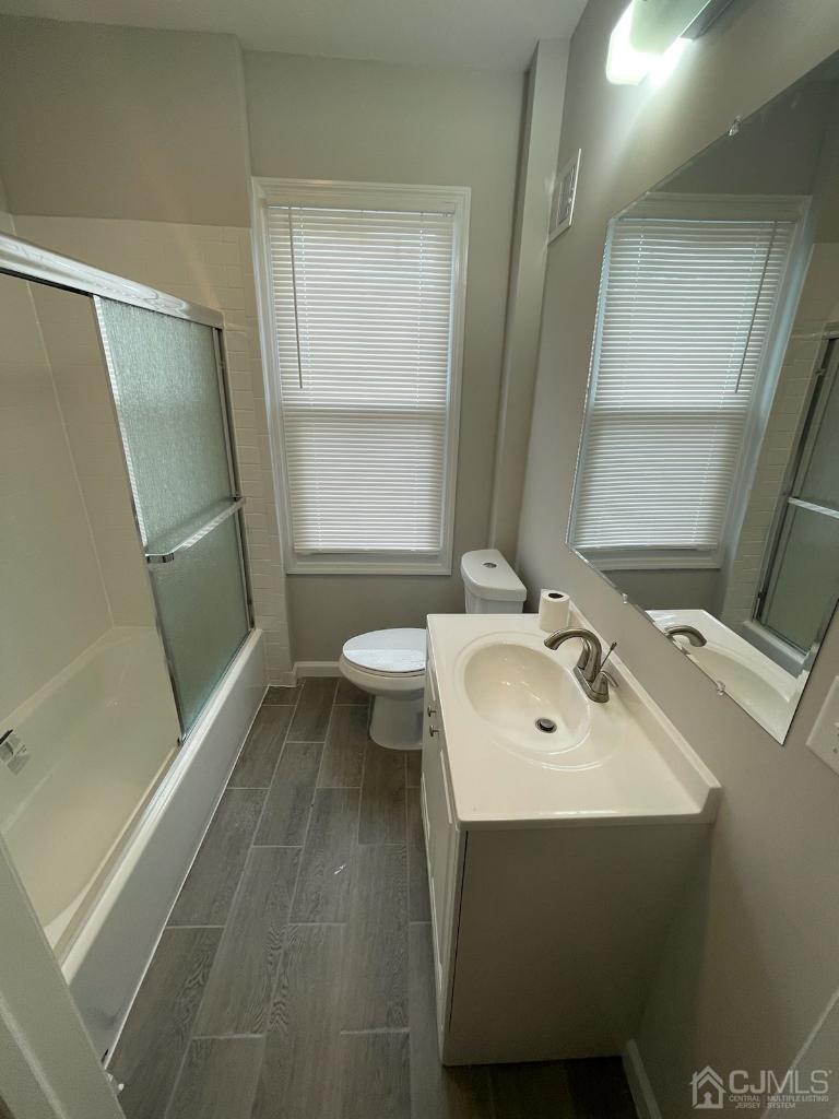 261 Delavan Street New Brunswick, NJ 08901 - Photo 14 of 16 Gallery Image 14