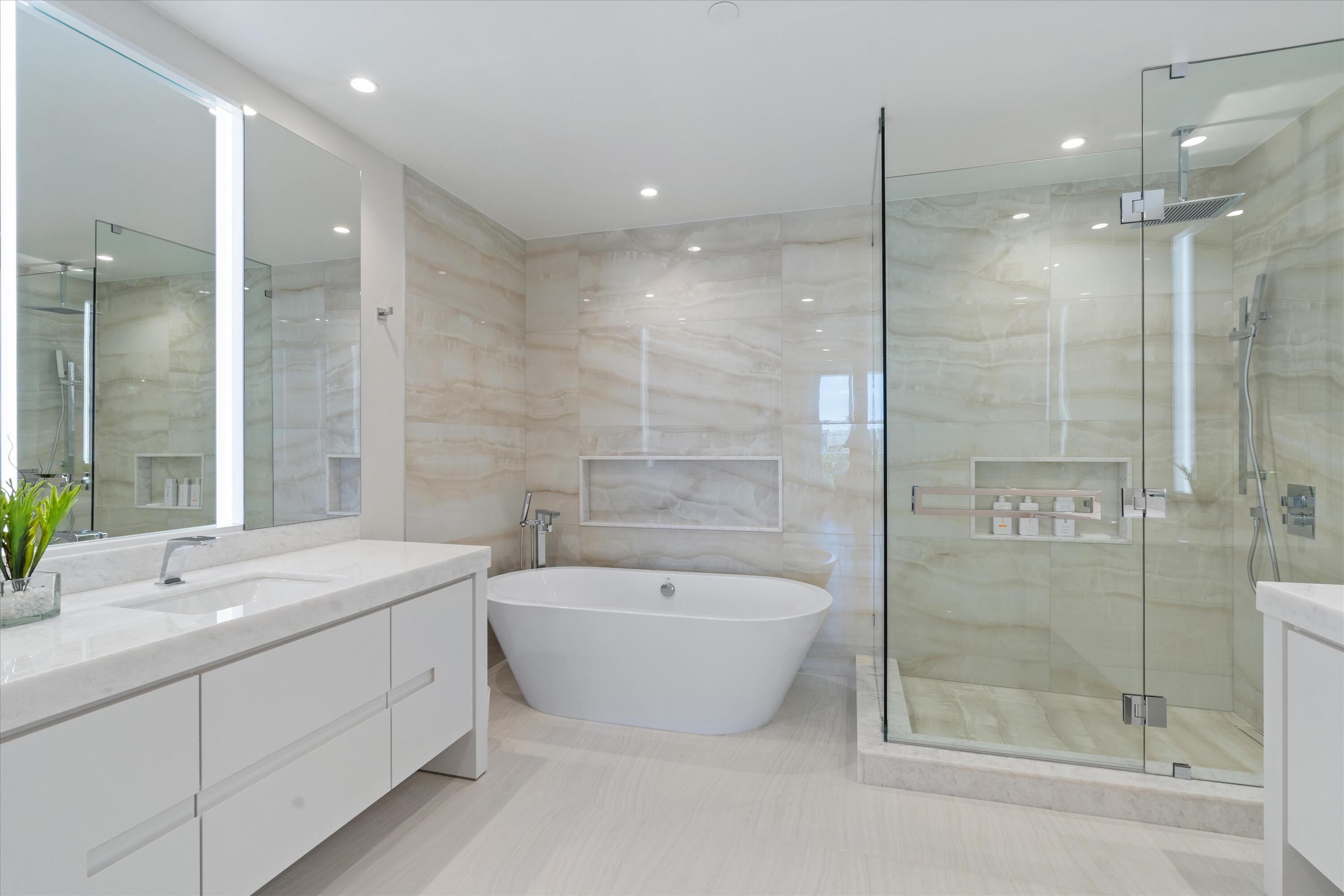 220 Southeast Mizner Boulevard, Unit 604 Boca Raton, FL 33432 - Photo 17 of 52 Primary Bathroom