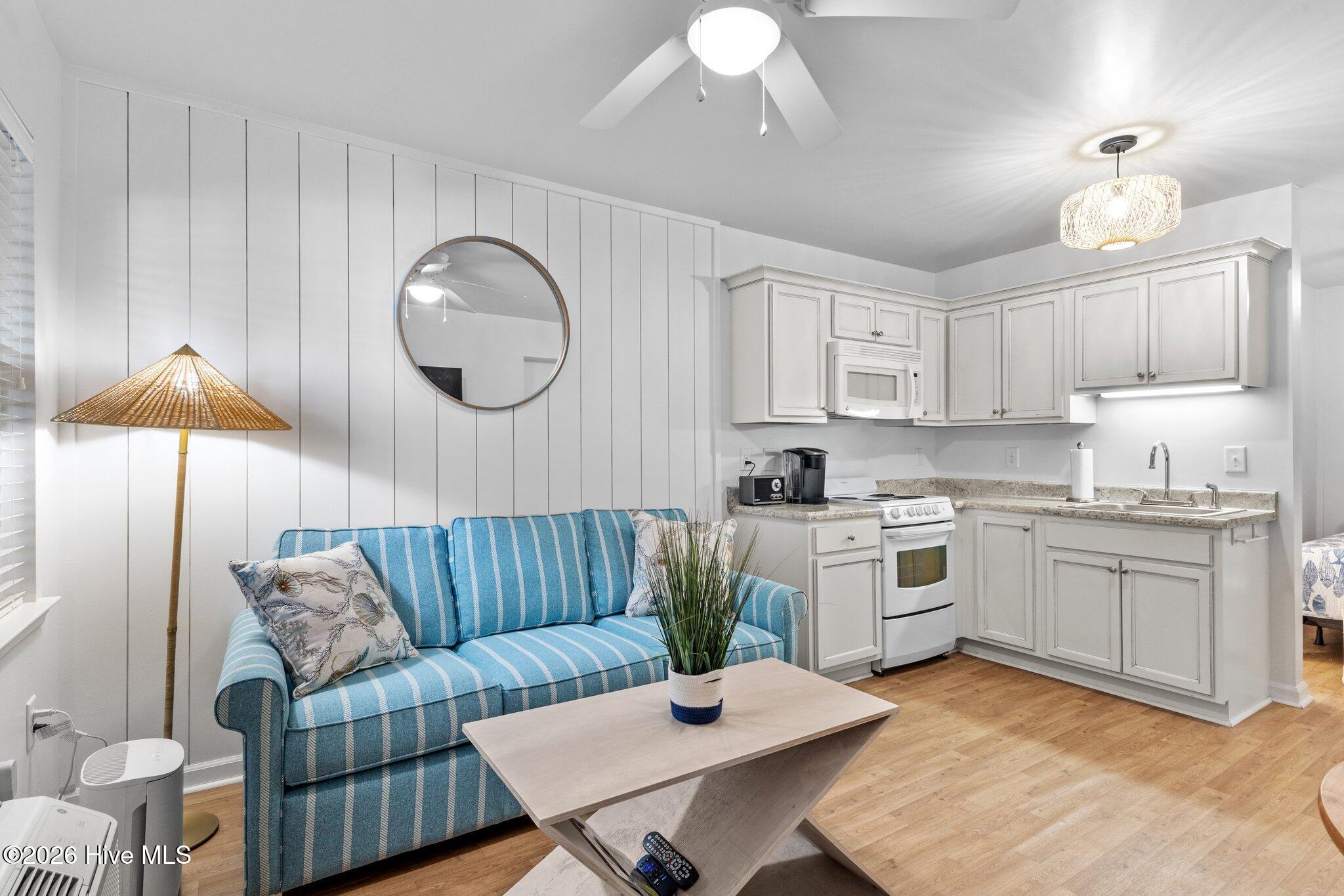 2401 West Fort Macon Road, Unit 244 Atlantic Beach, NC 28512 - Photo 18 of 18 32-web-or-mls-_S3A4833