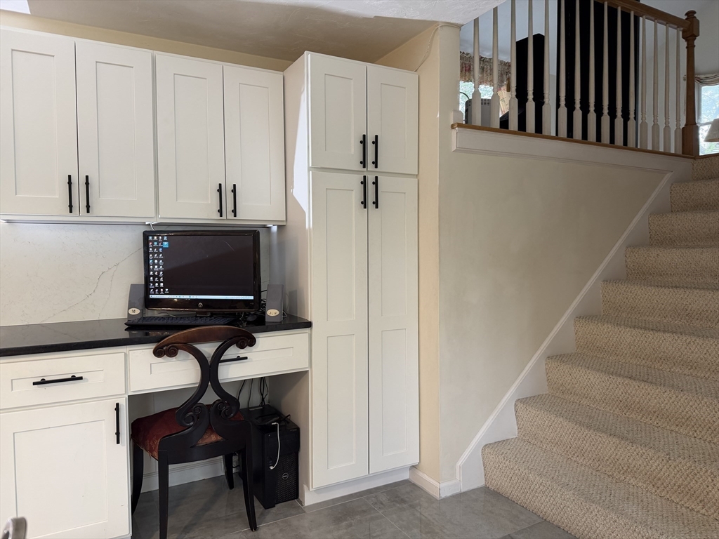 21 Woodridge Road Milford, MA 01757 - Photo 18 of 37
