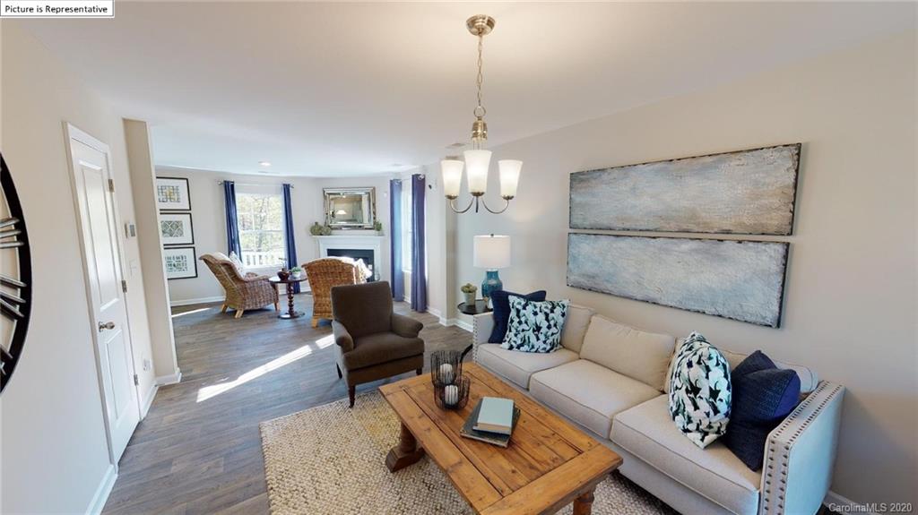 7252 Finnigan Road Charlotte, NC 28215 - Photo 3 of 24 Gallery Image 3