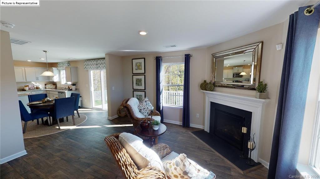7252 Finnigan Road Charlotte, NC 28215 - Photo 5 of 24 Gallery Image 5