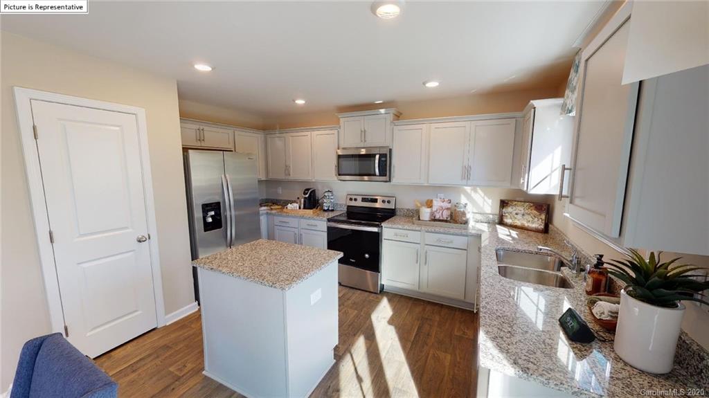 7252 Finnigan Road Charlotte, NC 28215 - Photo 9 of 24 Gallery Image 9