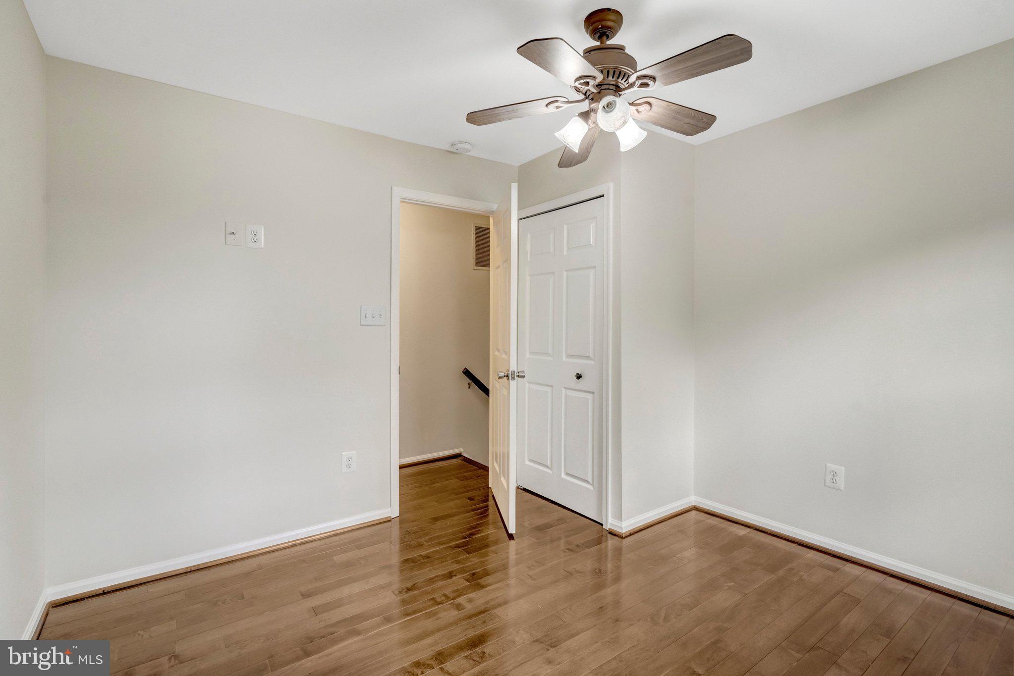 8304 Lindside Way Springfield, VA 22153 - Photo 13 of 58