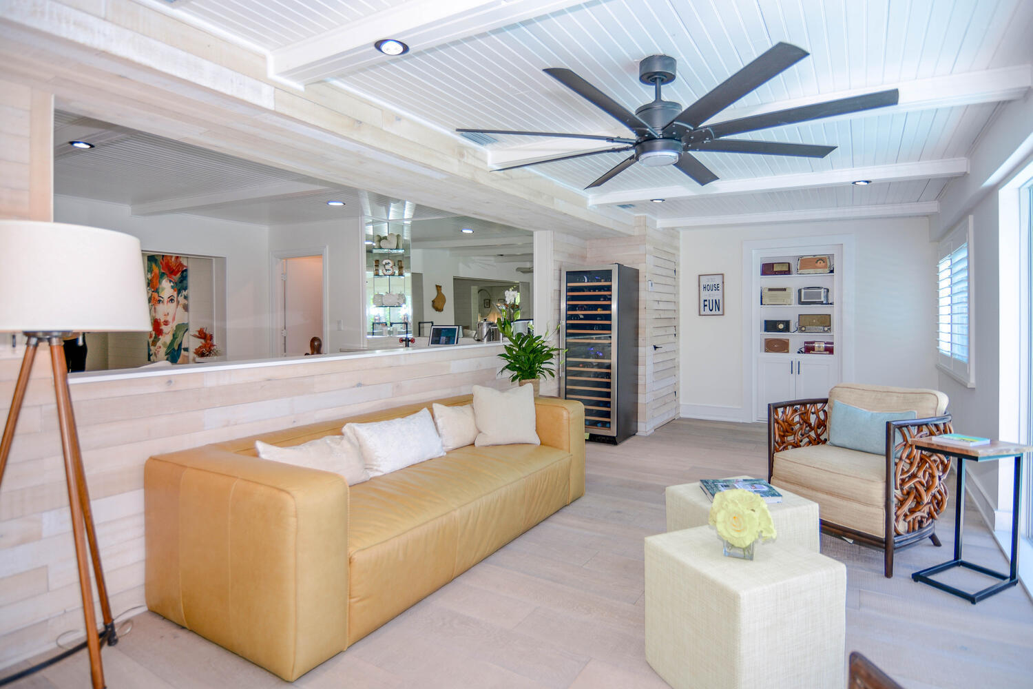 3396 Pebble Place Jupiter, FL 33469 - Photo 6 of 24 Poolside Living Room