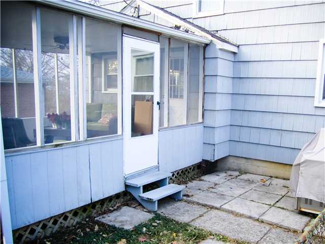 239 Girard Road Columbus, OH 43214 - Photo 3 of 24