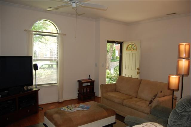 2015 Roderick Circle Franklin, TN 37064 - Photo 4 of 20 Gallery Image 4