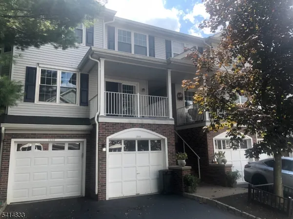 $2,975 | 1001 Worthington Court, Denville, NJ 07834