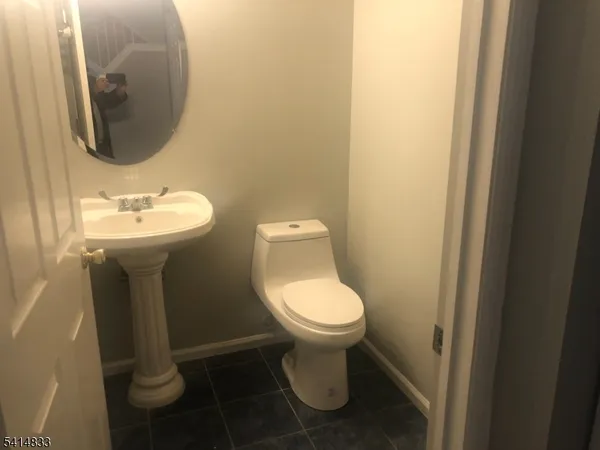 $2,975 | 1001 Worthington Court, Denville, NJ 07834