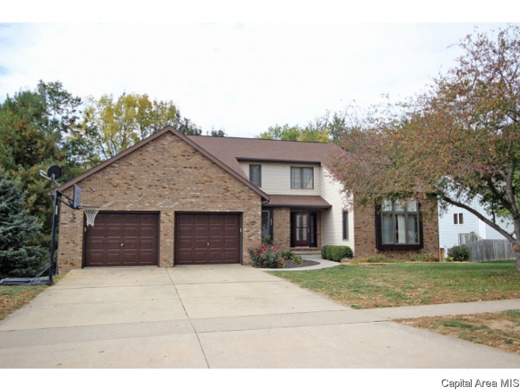 605 Tecumseh Trail Springfield, IL 62711 - Photo 1 of 30