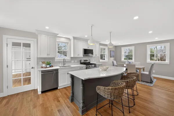 $695,000 | 174 Barlows Landing Road, Pocasset, MA 02559