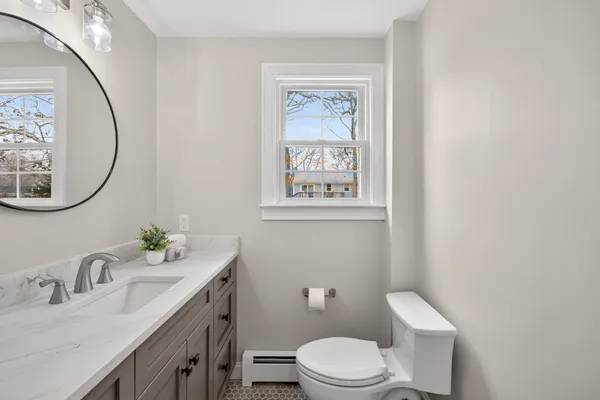 $695,000 | 174 Barlows Landing Road, Pocasset, MA 02559