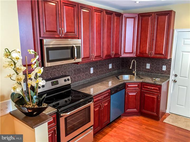 5924 Nassau Road Philadelphia, PA 19151 - Photo 1 of 25 Gallery Image 1