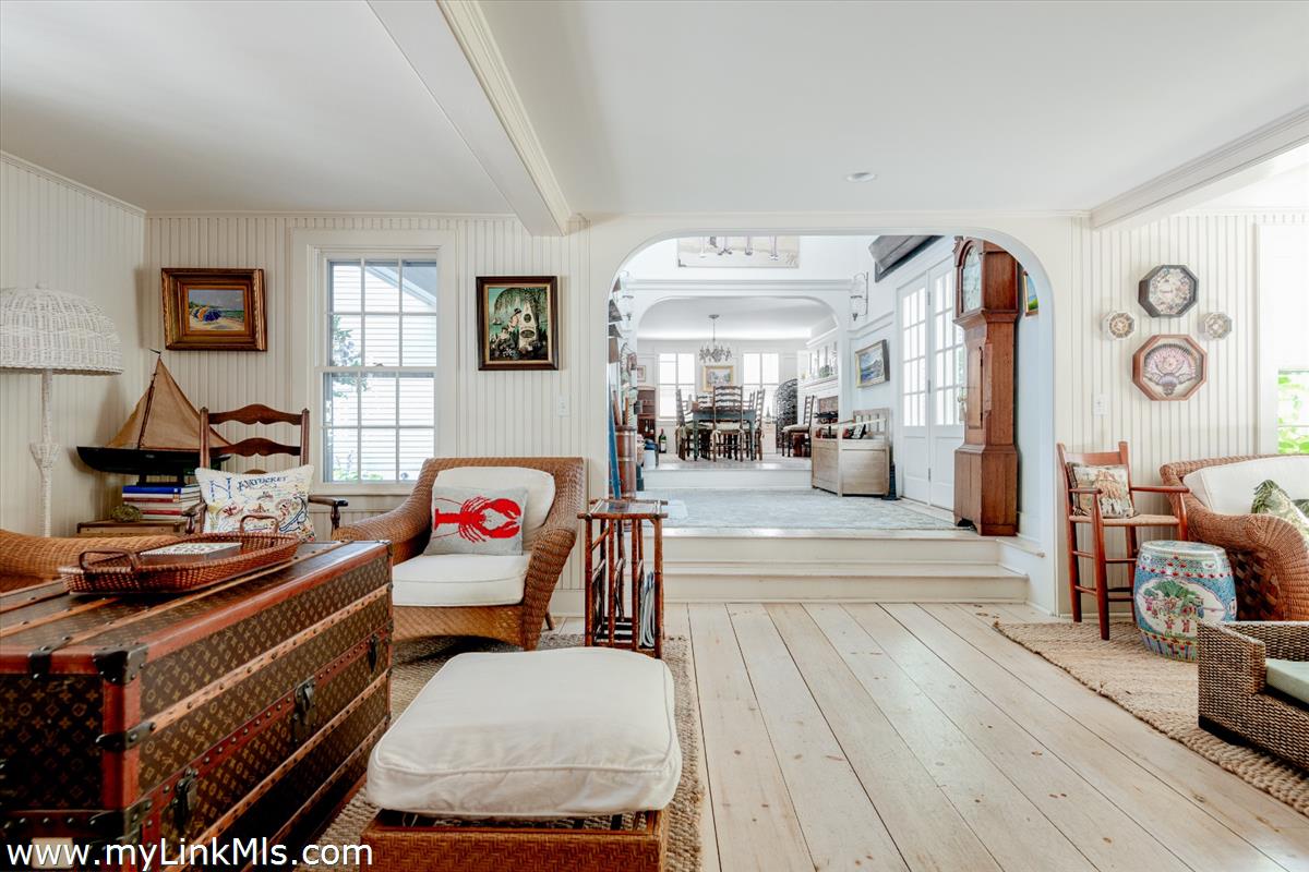 4 Crown Court Nantucket, MA 02554 - Photo 34 of 66