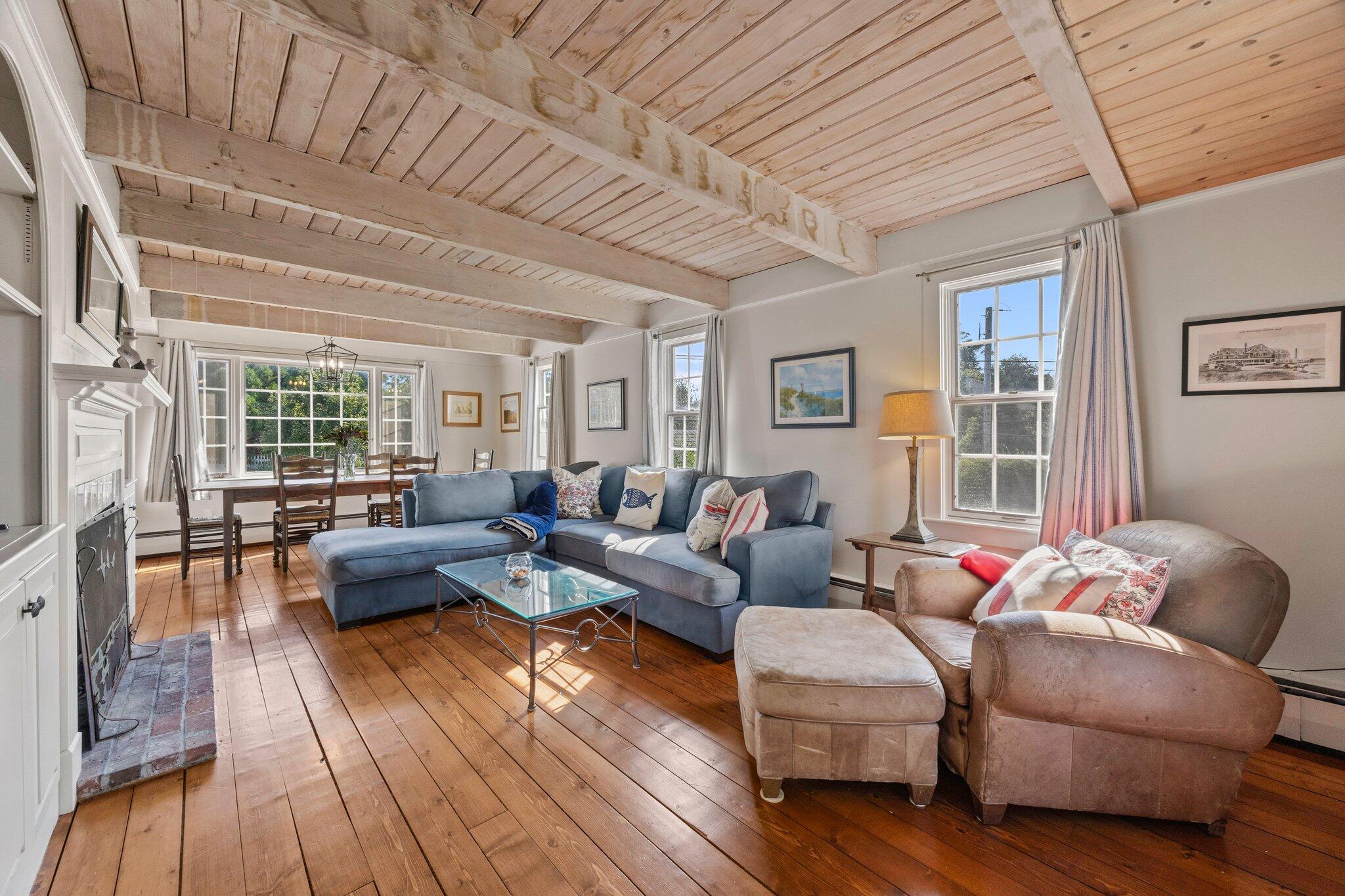 47 Quasson Road Chatham, MA 02633 - Photo 9 of 47 a living room with furniture and a wooden floor
