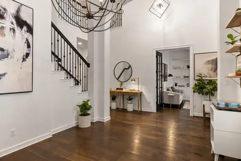 $1,100,000 | 8801 Wild Rice Cove, Austin, TX 78738