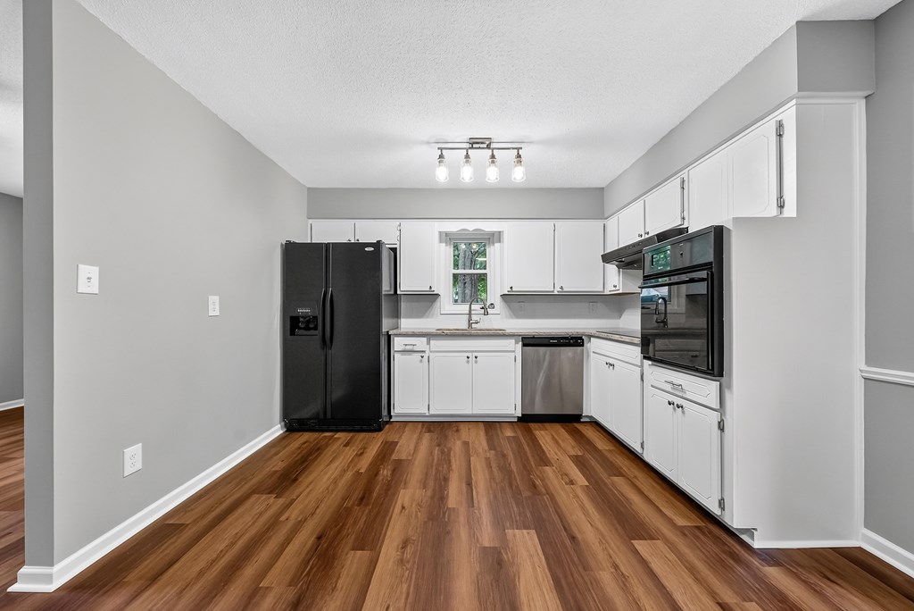 5354 Misty Lane Columbus, GA 31909 - Photo 8 of 30